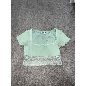 Tiger Mist lace green crop top size medium